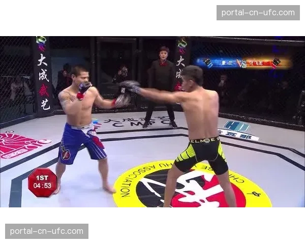 “战术深度解析：奥利维拉如何在地面缠斗中寻找降服机会”